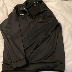 Nike pullover, men’s medium. Very gently warn, pet free home